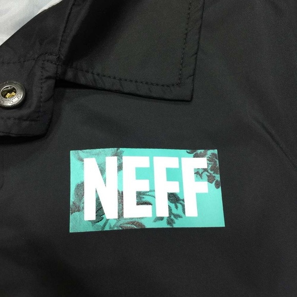 Mickey Mouse Walt Disney Neff Snap Jacket - Picture 3 of 6